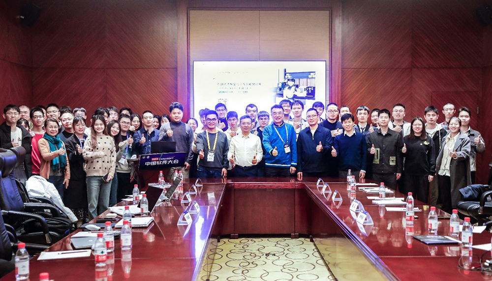 1702028859454207.jpg 5.jpg